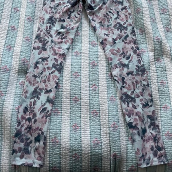 Flora Leggings Girls Size 14 - Old Navy - Picture 2 of 7